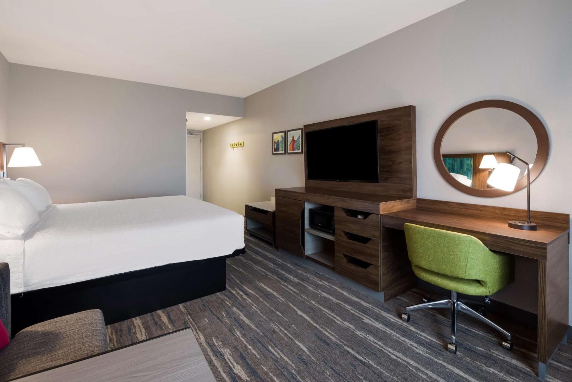 Hampton Inn Concord Exterior photo